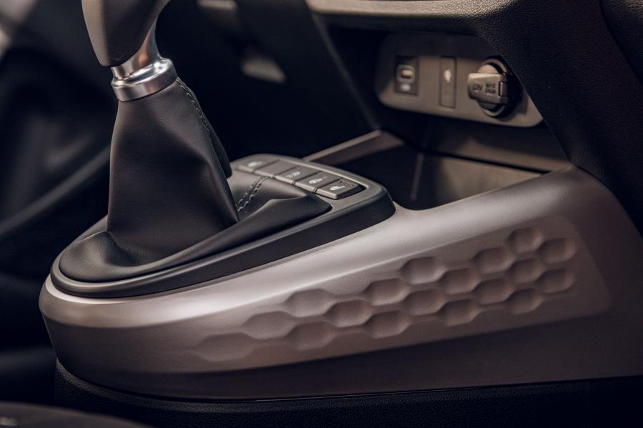 Детали интерьера Hyundai i10 2019 года  (UK) (фото 50 из 55)